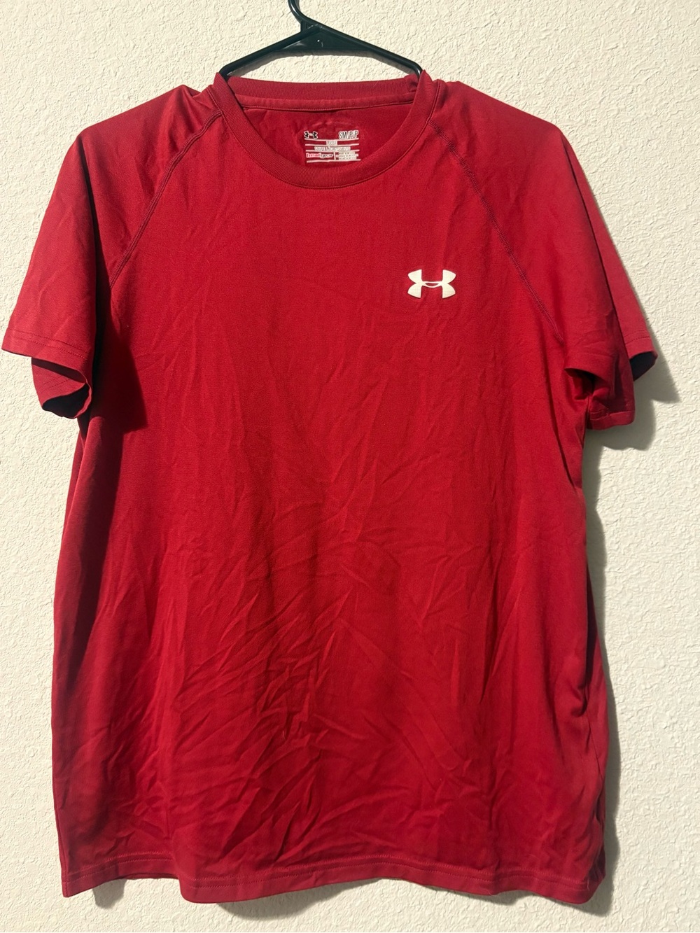 Under Armour Men’s Red Short-Sleeve Performance Tee with White Logo